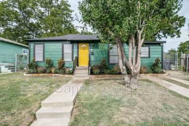 Main picture of 4939 Terry St