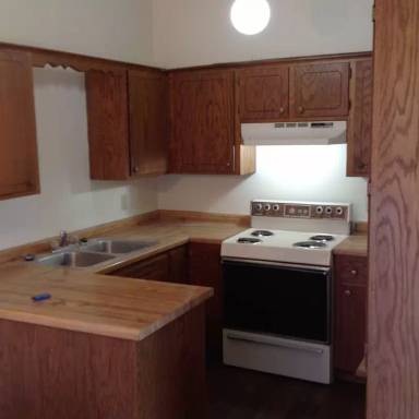 Main picture of 1902 20th Ave NW