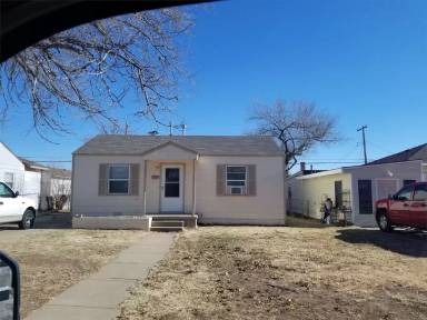 Main picture of 4635 Crockett St