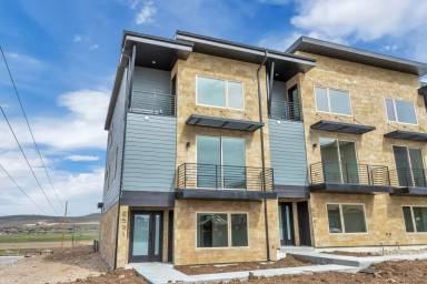 Main picture of 8041 Gambel Dr