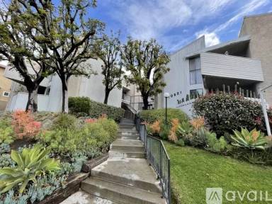 Main picture of 10521 National Blvd