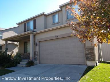 Main picture of 814 E Whisper Cove Rd