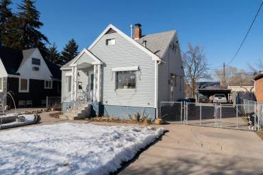 Main picture of 339 W 100 N