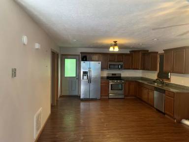 Main picture of 25268 Partlow Dr