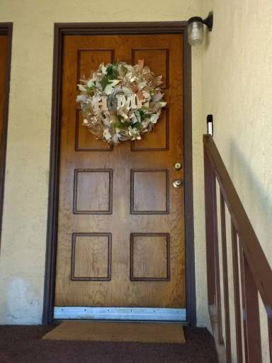 Main picture of 217 W Elm St