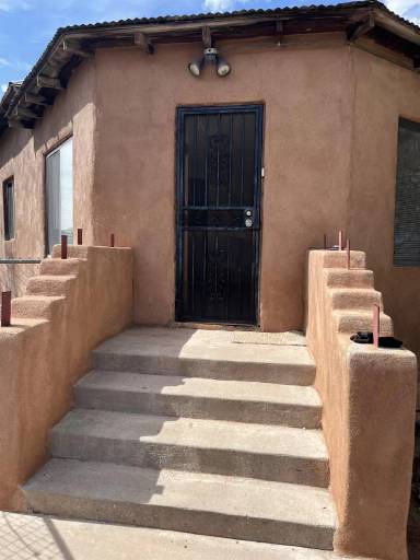 Main picture of 711 4 Hwy