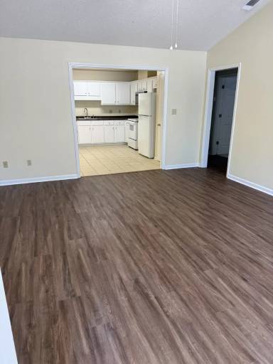 Main picture of 3815 Dominion Ct