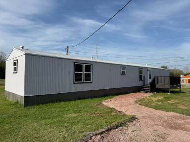 Main picture of 281 Mount Pleasant Cir