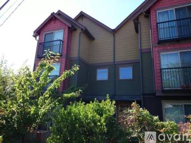 Main picture of 1741 25th Ave S