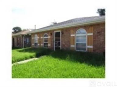 Main picture of 24 Christopher Ct