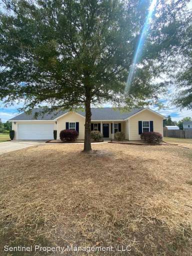 Main picture of 119 Lonesome Doe Cir