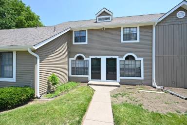 Main picture of 1143 Hampton Ln