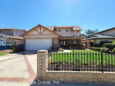 Main picture of 10428 Willowbrae Ave