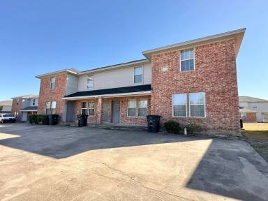 Main picture of 3600 Malibu Ln