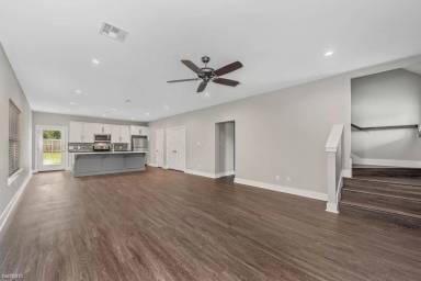 Main picture of 3612 Cavitt Ave
