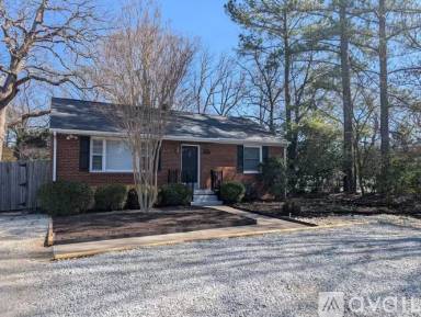 Main picture of 8106 Ridge Rd