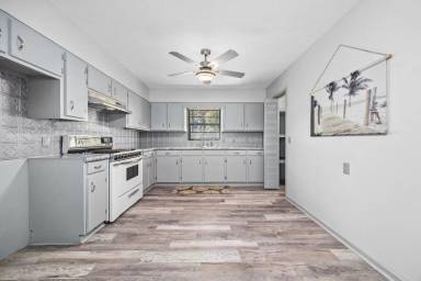 Main picture of 1108 2nd St NW