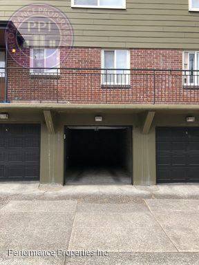 Main picture of 1403 NW 23rd Ave