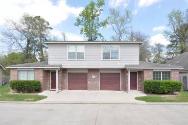 Main picture of 21457 W Wallis Dr