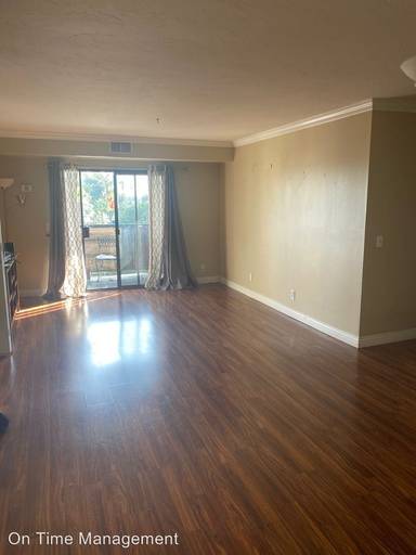 Main picture of 4146 E Mendez St