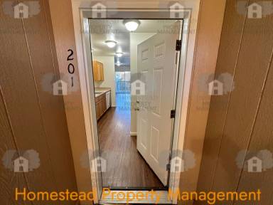 Main picture of 2750 Brooks Ave NE