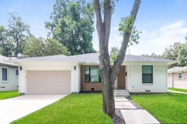 Main picture of 7412 Fenton Dr