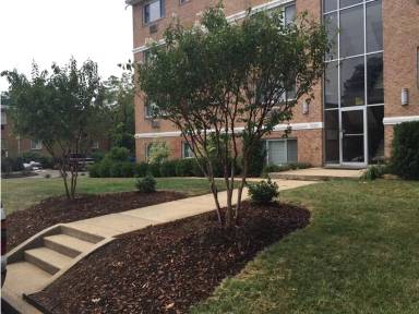 Main picture of 500 S Wayne St