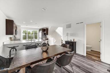 Main picture of 8693 Orchid Dr
