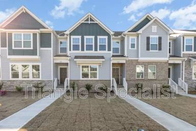 Main picture of 1876 Knights Crest Way