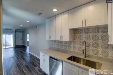 Main picture of 3551 N 12th St