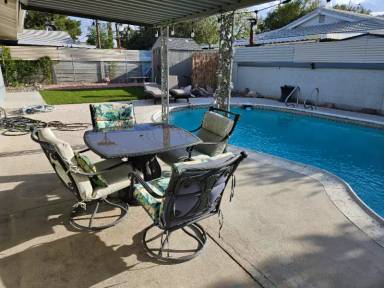 Main picture of 105 Marigold Ln