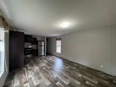 Main picture of 2680 Wynn Rd