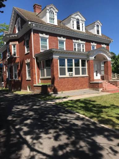 Main picture of 1239 Lake Ave