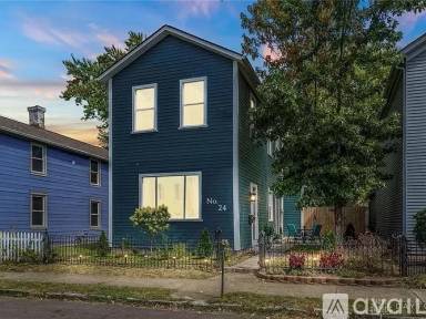 Main picture of 24 McClure St