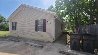 Main picture of 812 N 4th St