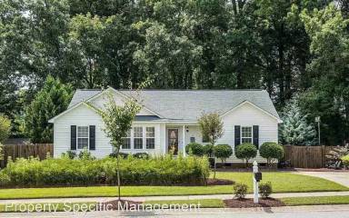 Main picture of 300 E Quailwood Dr