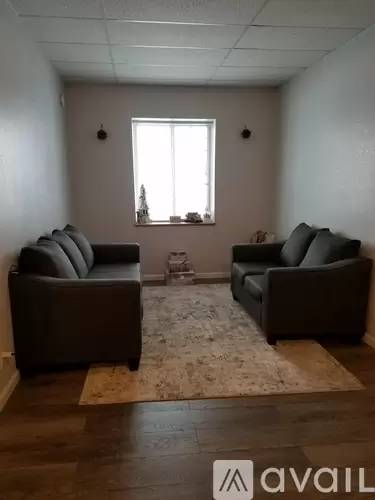 Main picture of 313 Main St