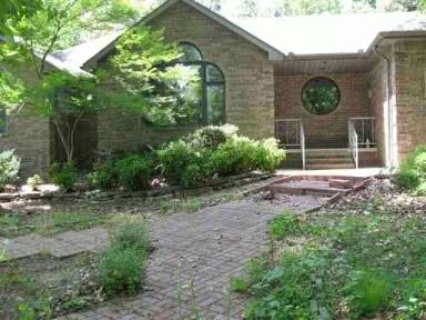 Main picture of 156 Overhill Rd