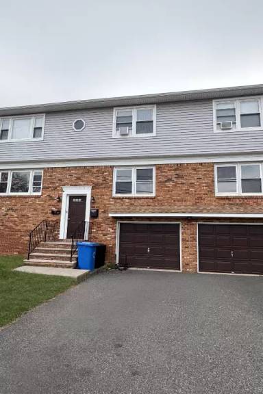 Main picture of 892 Hobson St