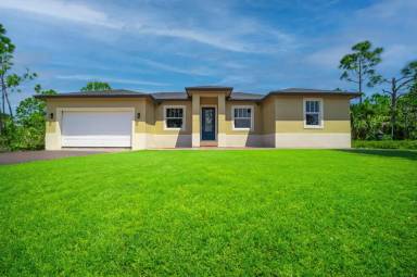 Main picture of 15261 Brainbridge Cir
