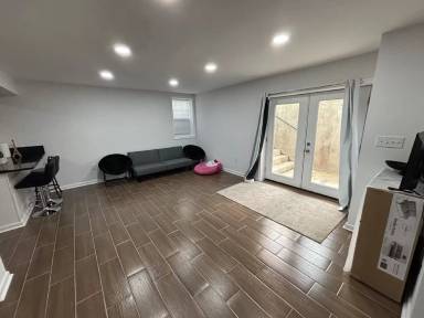 Main picture of 1118 Virginia Ave