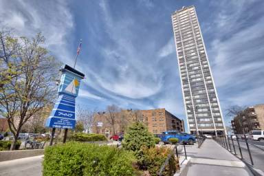 Main picture of 7447 S South Shore Dr Apartments