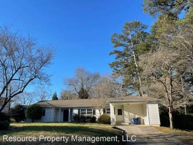 Main picture of 1651 Walker St
