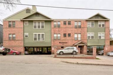 Main picture of 2706 Salado St
