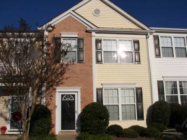 Main picture of 104 Waterford Park Dr