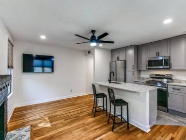 Main picture of 2825 W Cantey St