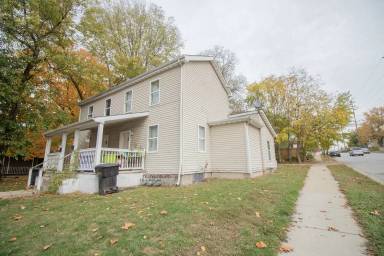 Main picture of 803 1/2 N 7th St