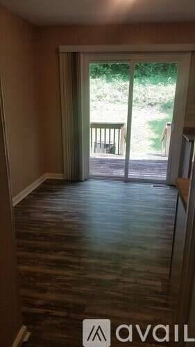 Main picture of 661 Jena Beth Dr