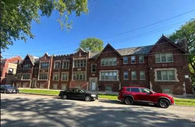 Main picture of 7401 S Wabash Ave