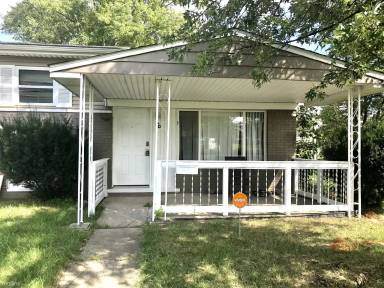 Main picture of 6096 Neff Rd